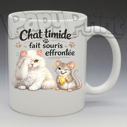 Mug Humoristique/Animaux - "Chat timide, fait souris effrontée" (en Céramique 350ml)